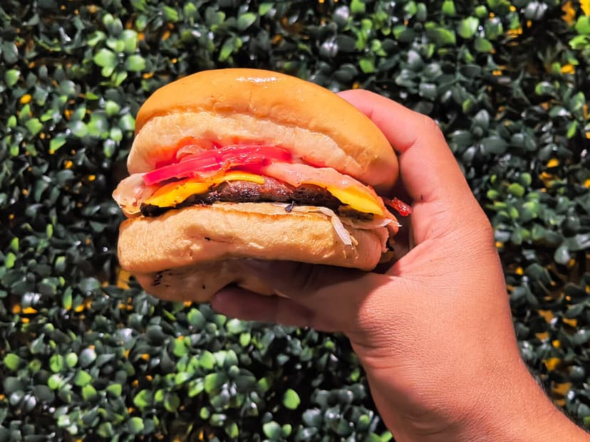 ANGY'S BURGERS
