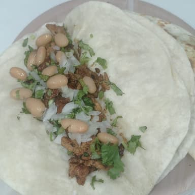 Quesadilla Bistec de Res
