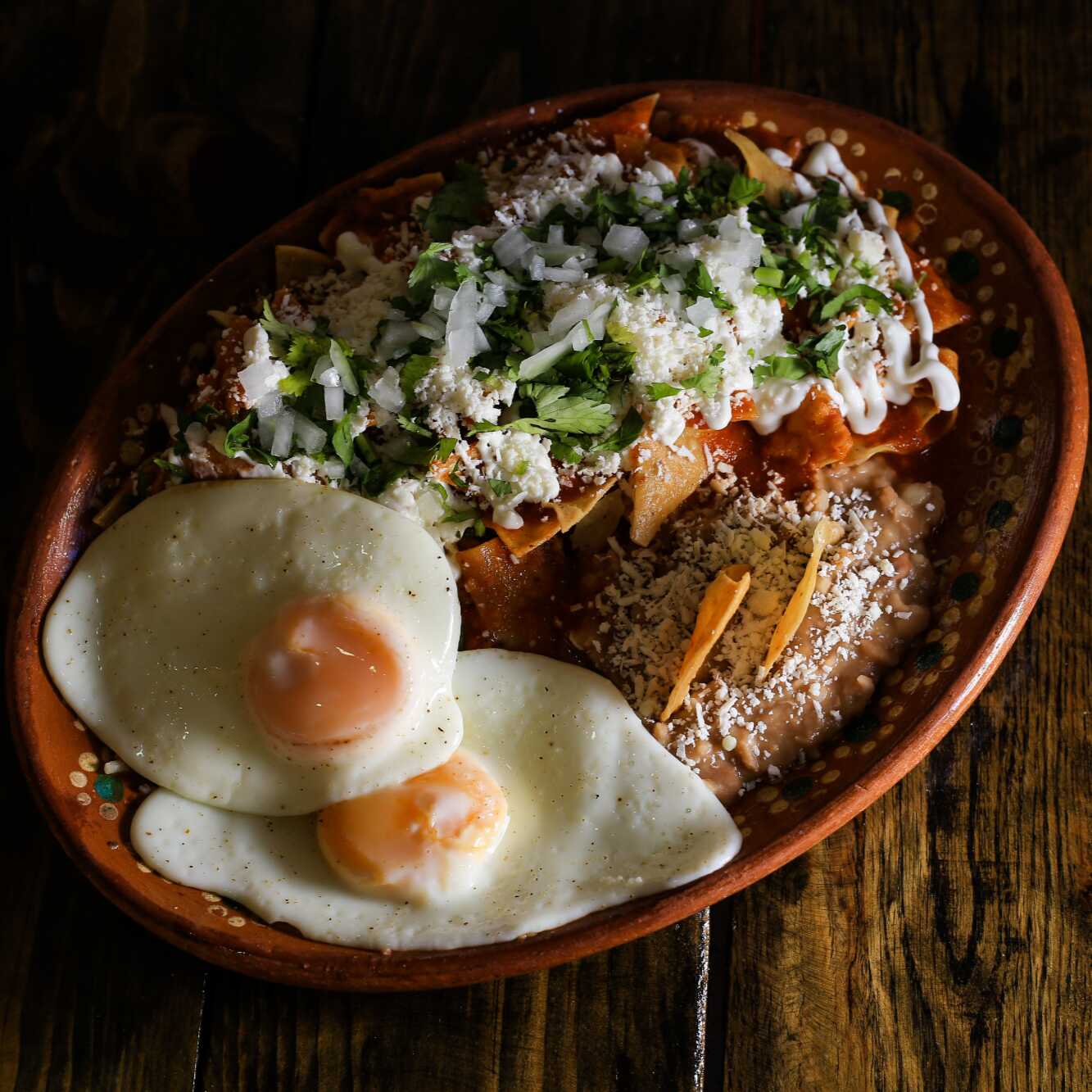 Chilaquiles con Huevo Estrellado
