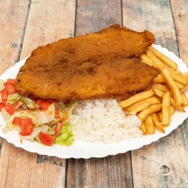 Milanesa con Papas Fritas + Bebida
