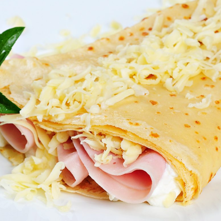 Crepa de Jamón, con queso mozarella