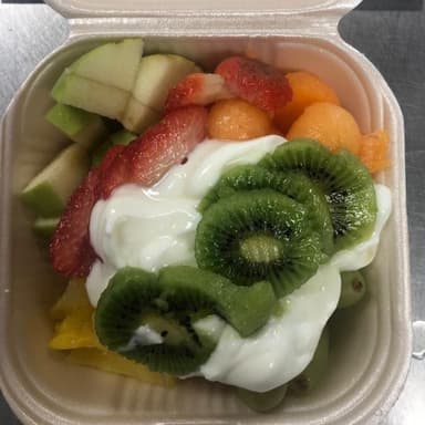Fruta con Yogurt