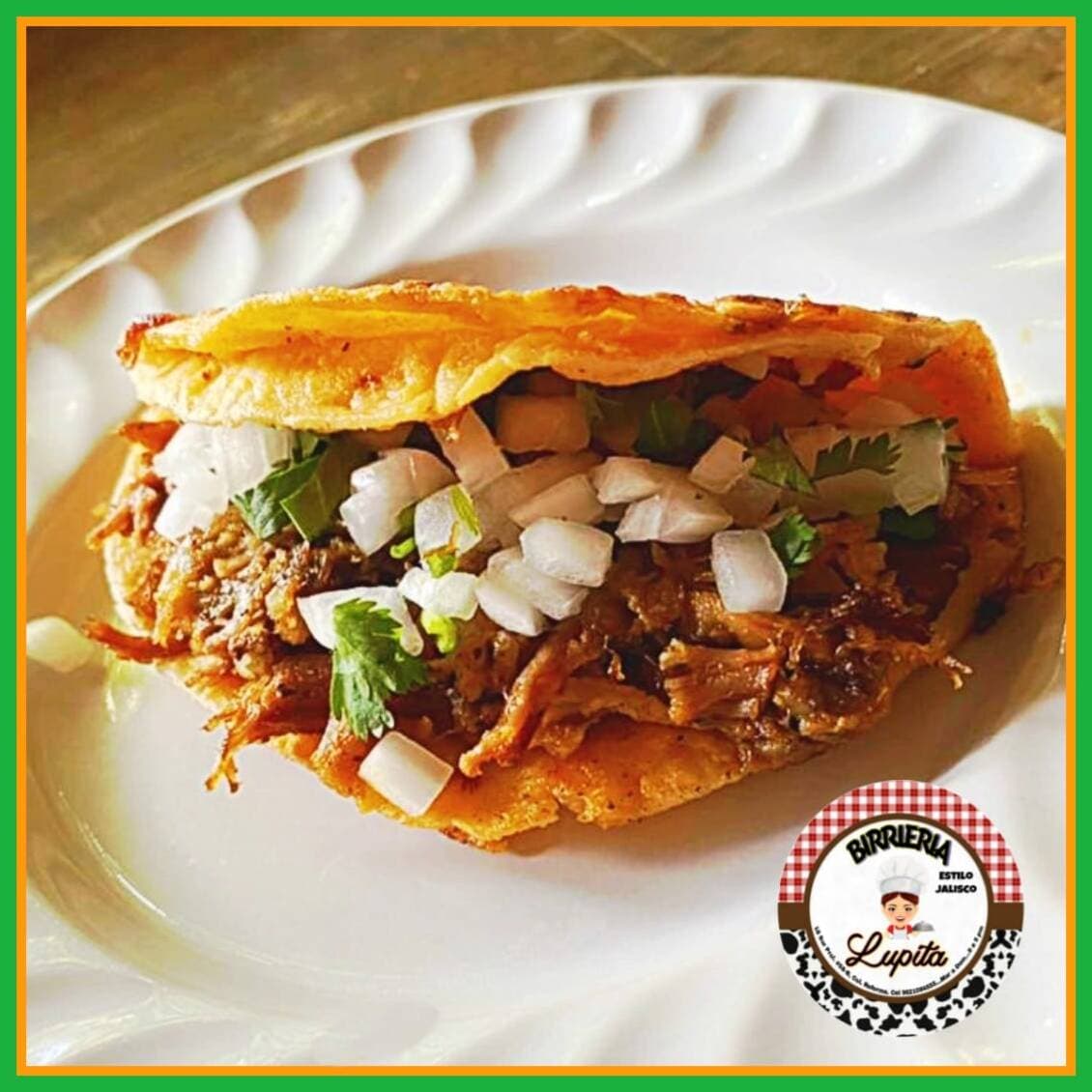 Mulita de Maíz con Birria