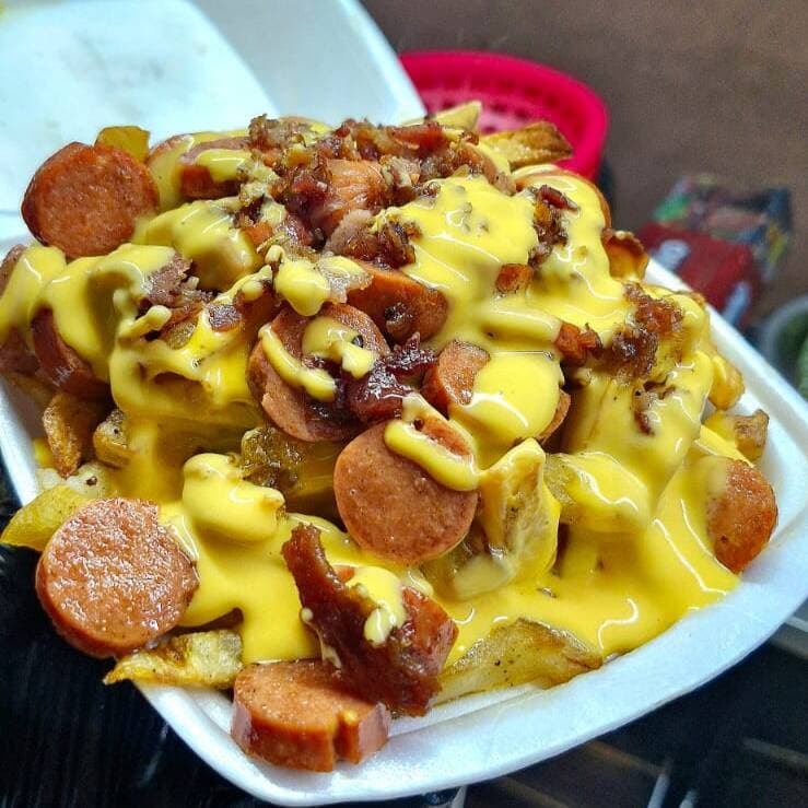 Salchipapas