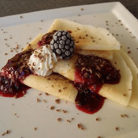Crepas de Queso y Zarzamora 3 pzas