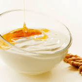 YOGURT, GRANOLA Y MIEL
