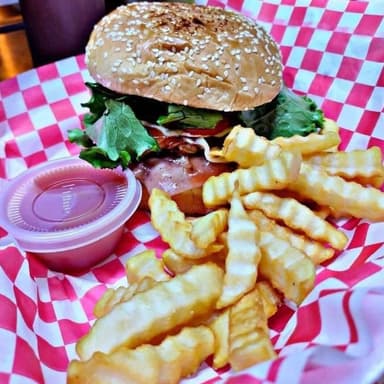 Hamburguesa Norteña + Papas
