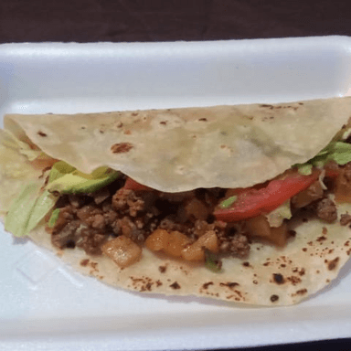 Taco de Harina de Picadillo