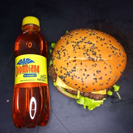 Burger Expres +Bebida 250 Mililitros