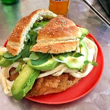 Cemitas Rusa + POSTRE GRATIS
