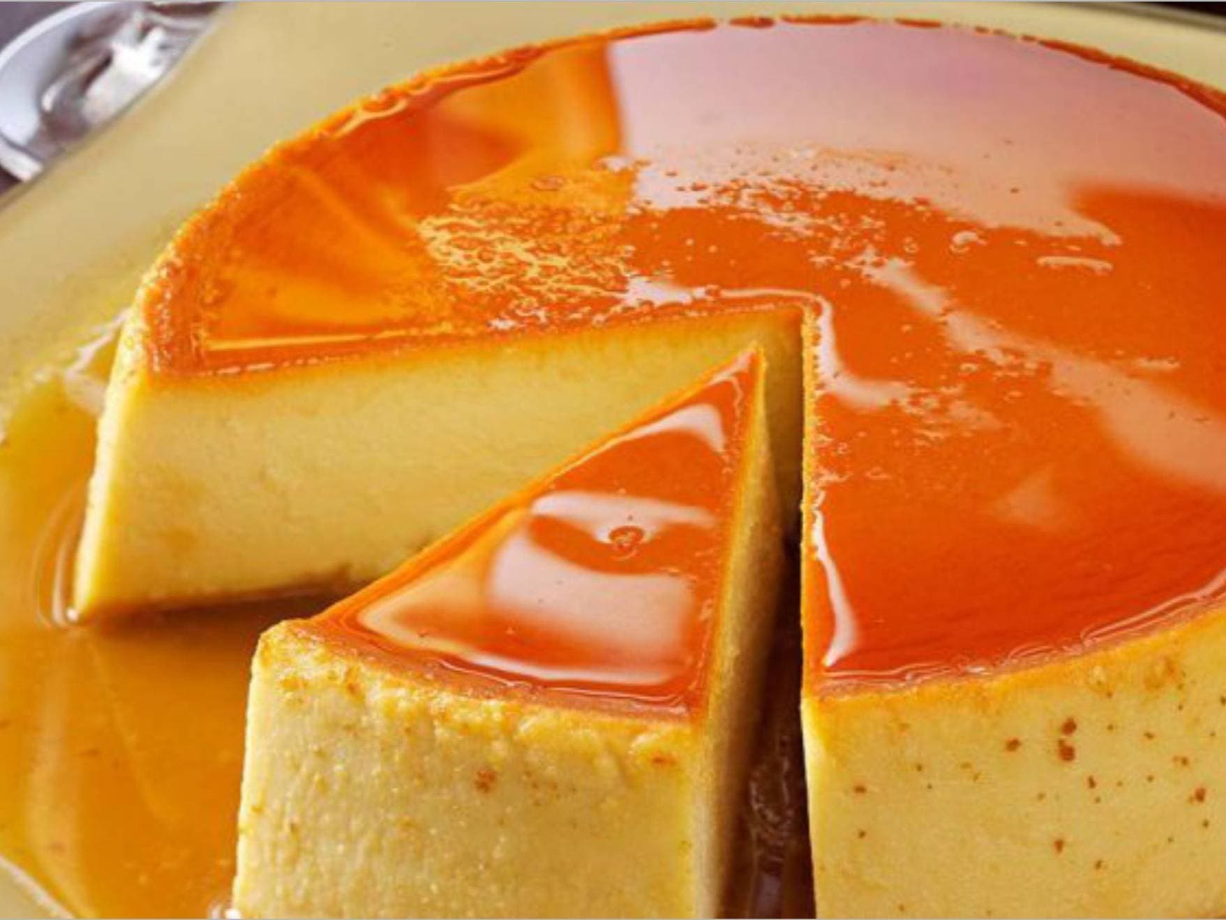Flan Napolitano