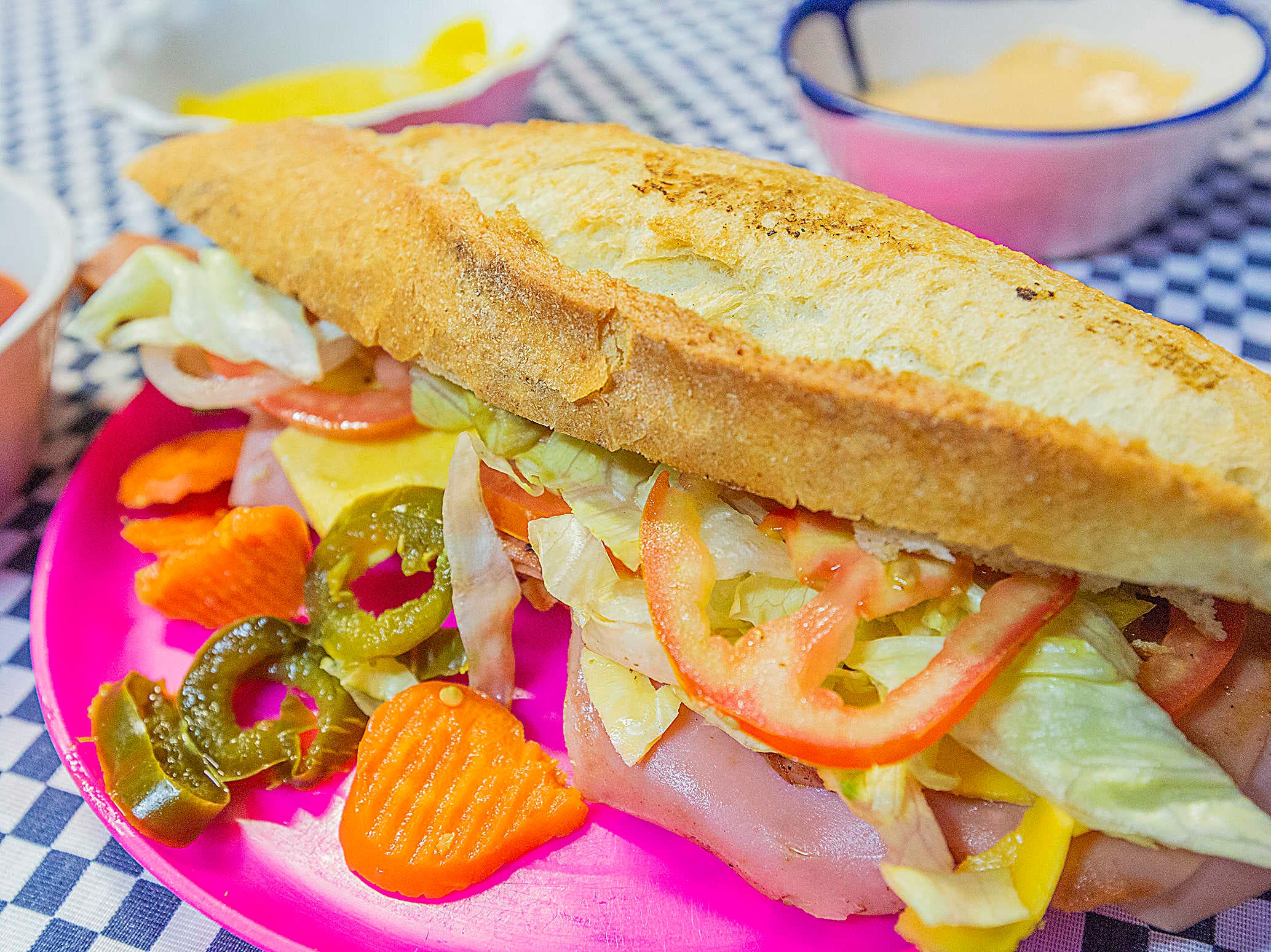 Lonche de Jamón con Queso