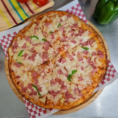 Pizza Hawaiana