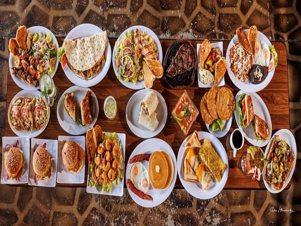 CARDONA´S GRILL