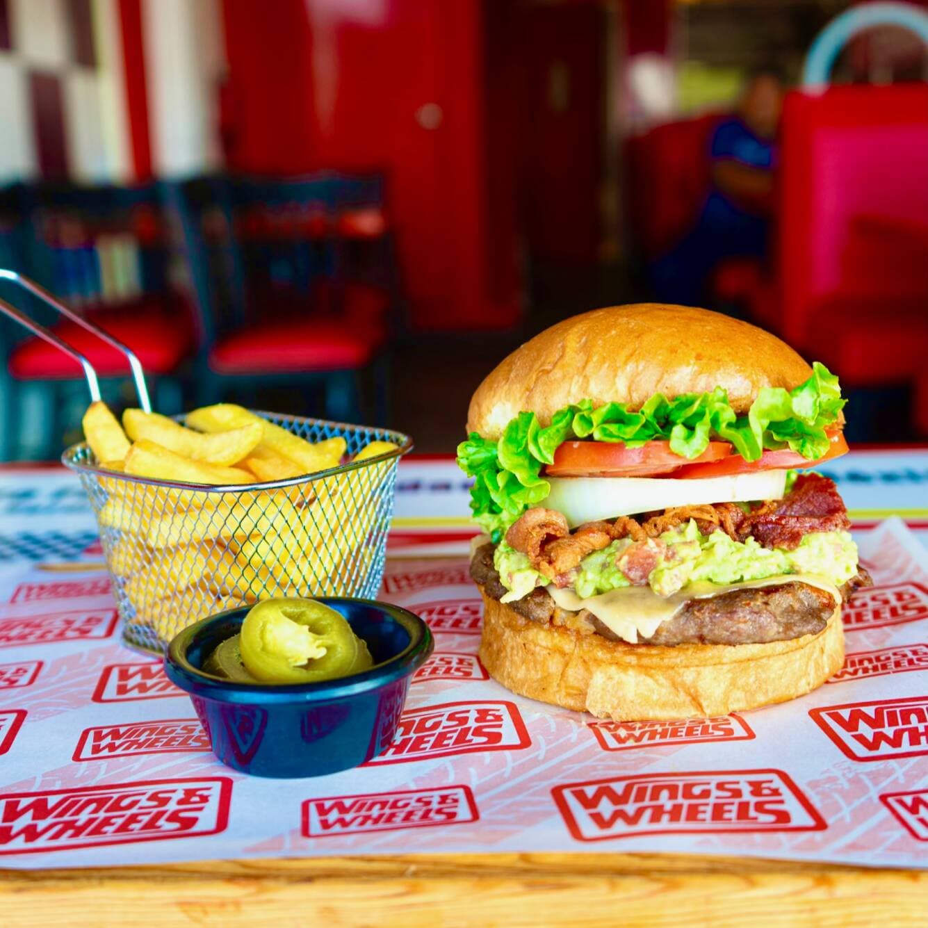 Escudería Mexicana con 🍟