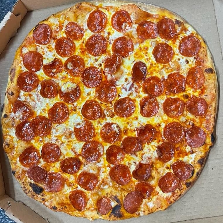 Pizza de Peperoni Mediana 12"