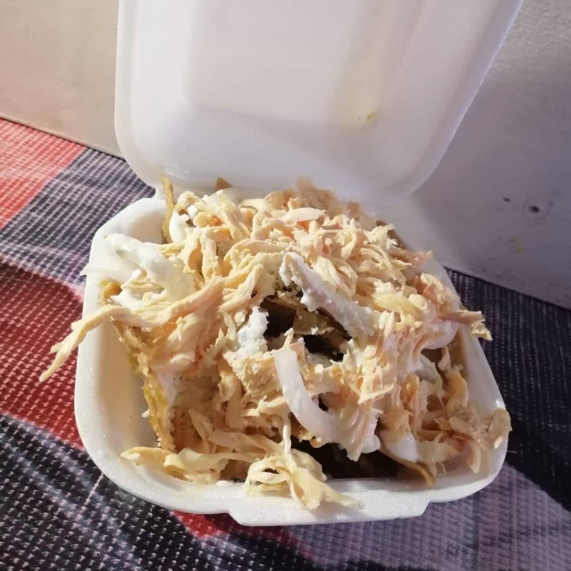 Chilaquiles con Pollo