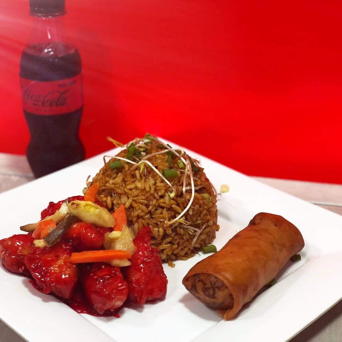 COMBO WOK PERSONAL + POLLO + GASEOSA PERSONAL