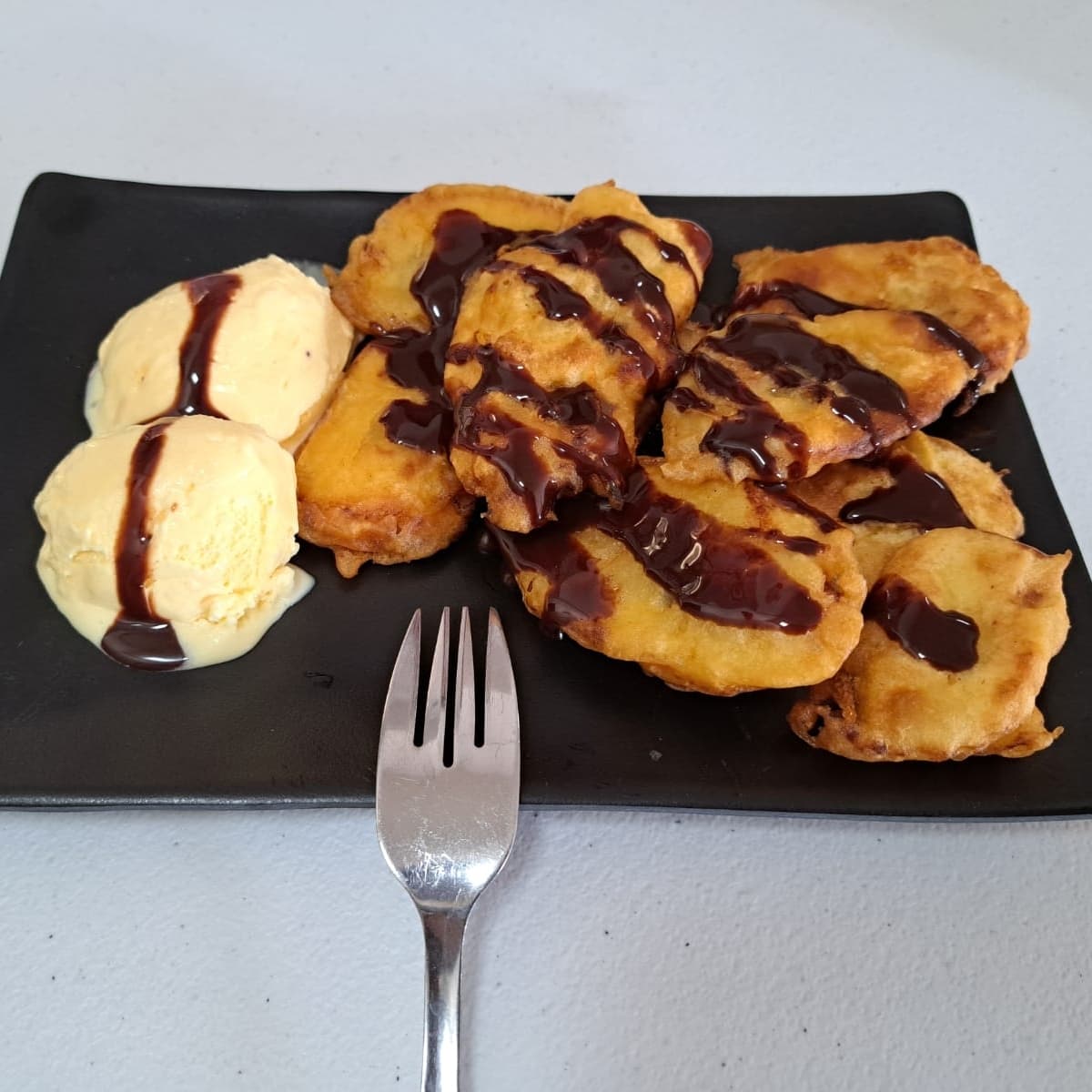 TEMPURA BANANA