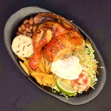 Bandeja de Pollo Asado