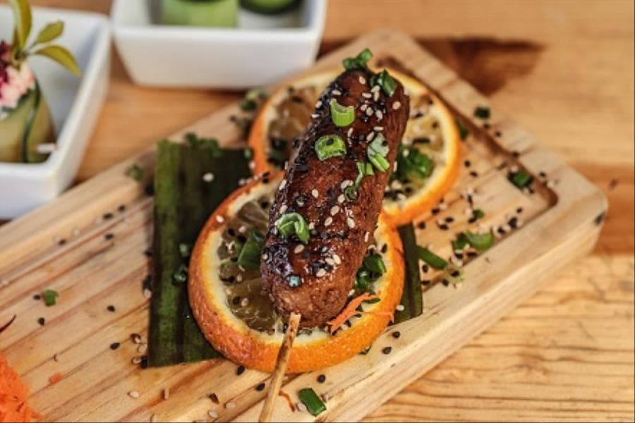 TSUKUNE DE POLLO