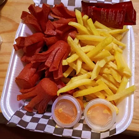 Salchipapas