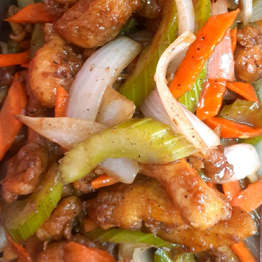 Pollo con Pimienta Negra