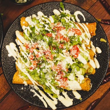 Flautas rellenas de papa 5 uds (VEGETARIANO)