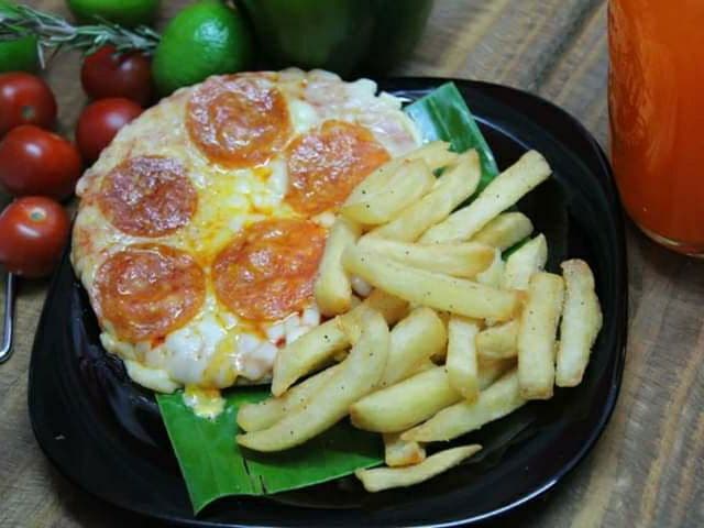 Mini Pizza con Papas a la Francesa