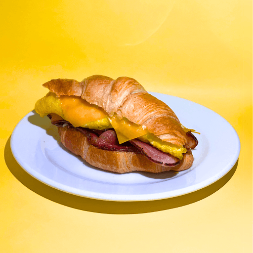 Croissant de Tocino con Queso