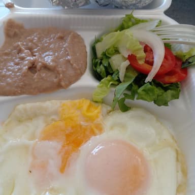 Combo huevos estrellados con 1 Coca Cola