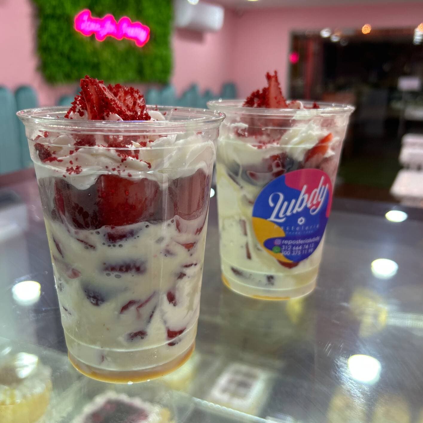 Fresas con Crema + Helado