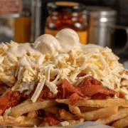 Combo Salchipapa Super Rikoos+Hamburguesa Especial
