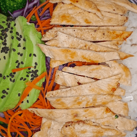 Poke Bowl de Pollo Asado