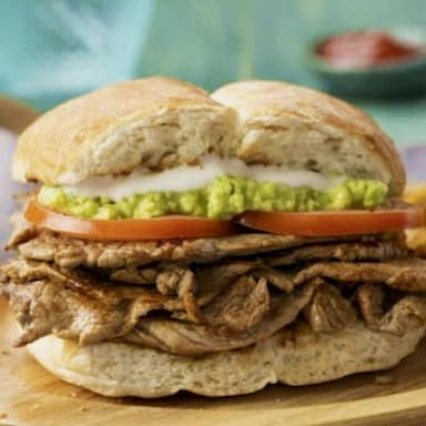 SANDWICH de churrasco MATEO