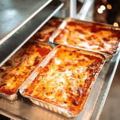 2x1 Lasagna de la Casa + Bebidas