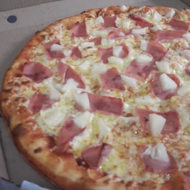 Pizza Tradicional Mediana
