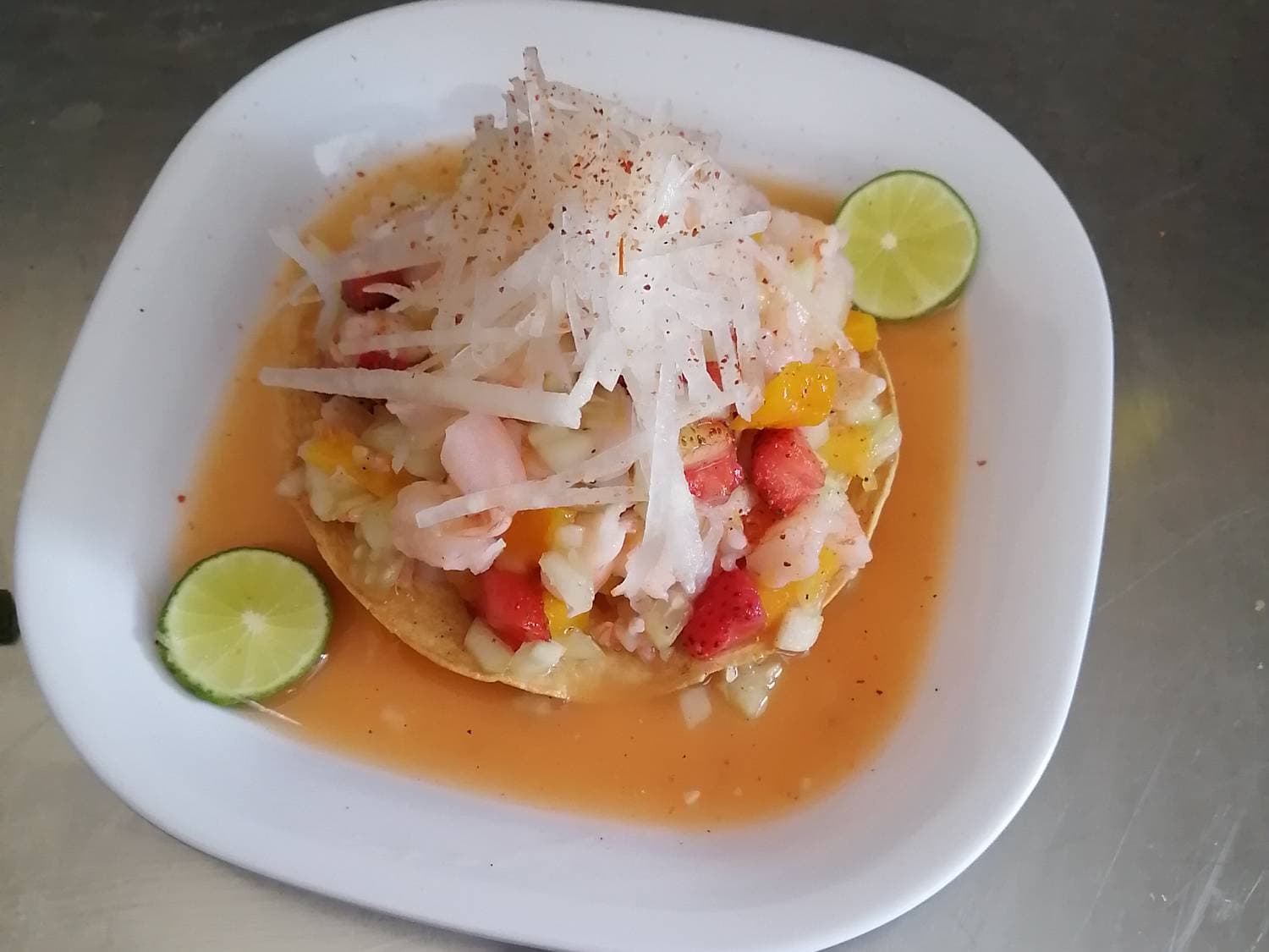 1/2 DE CEVICHE TROPICAL