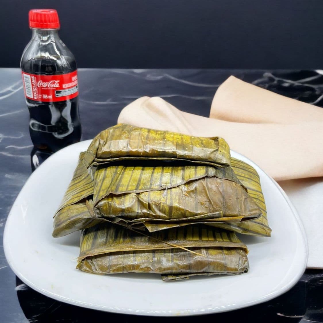 Combo 6 Tamales + 3 Refrescos