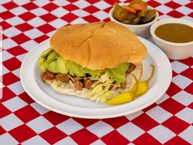 Torta de Bistec Ranchero