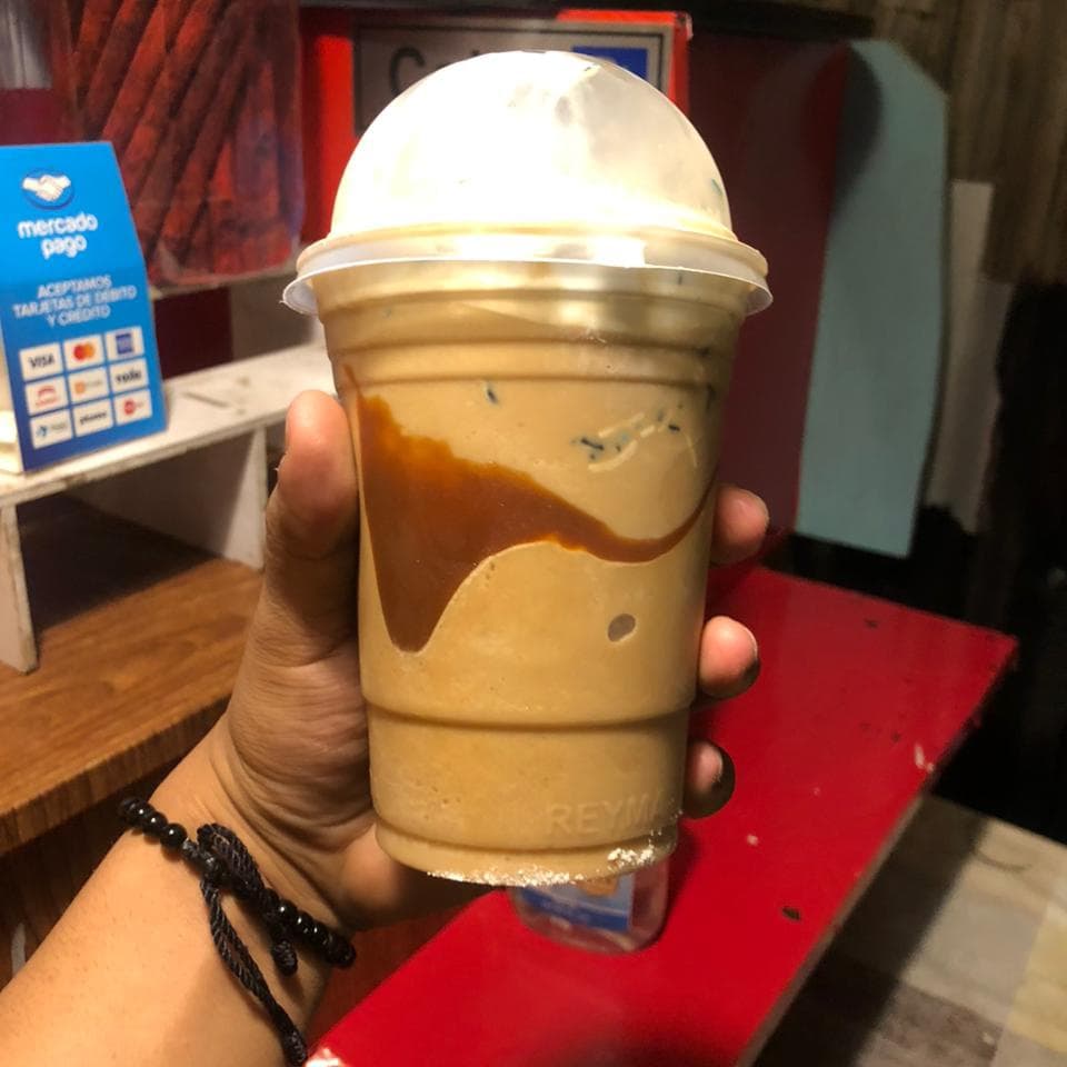 CAFE FRIO