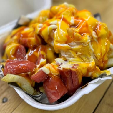 SALCHIPAPAS