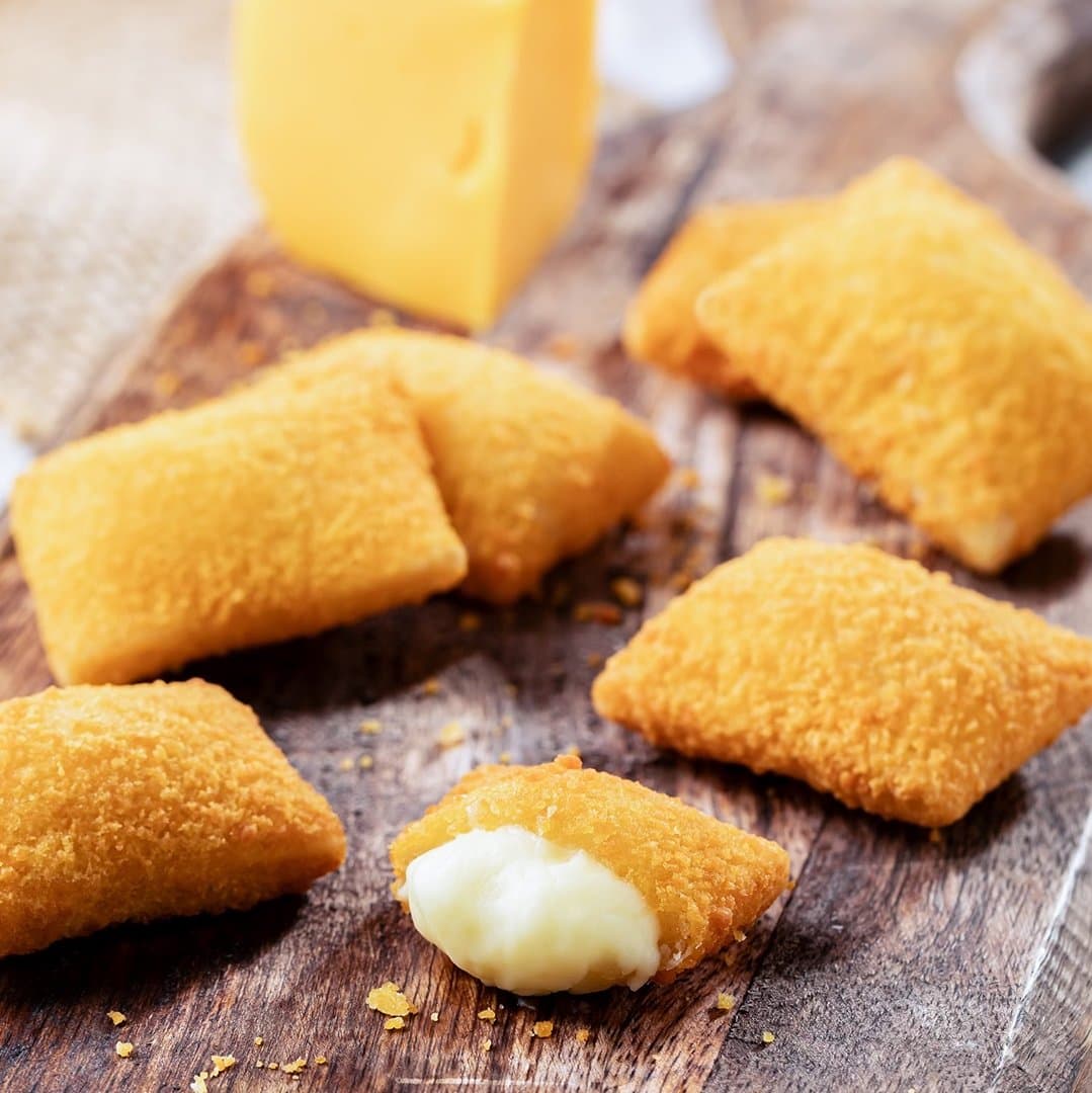 Cheesy Puffs 🧀