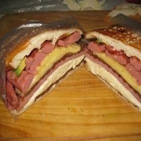 TORTA Salchicha con Doble Queso