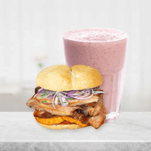 Combo Fresa con Leche y Pan con Chicharrón