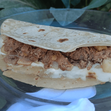Quesadilla con Machaca