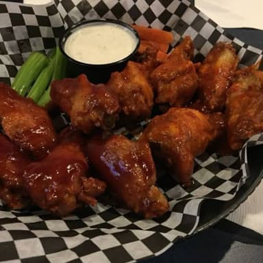 Bite & BBQ Wings ( 10 Piezas)