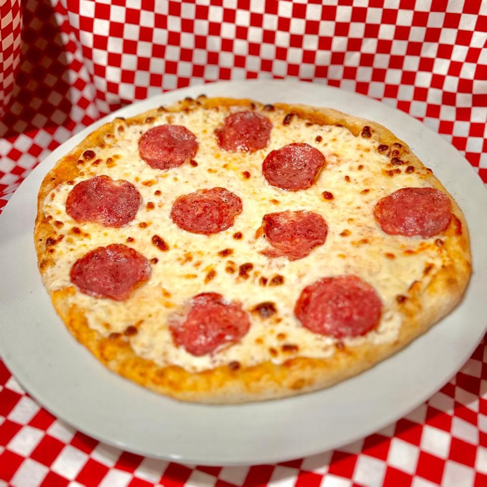 Pizza SALAMI