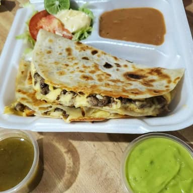 Quesadillas de Carne Asada