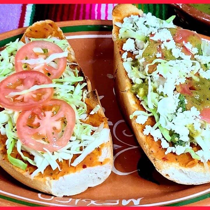 Lonche de Frijoles Adobados